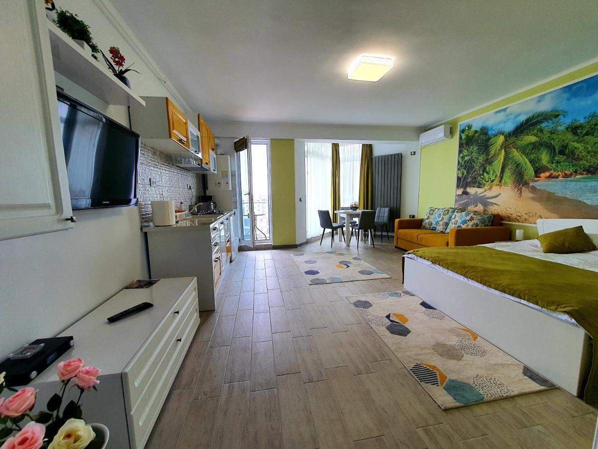 Năvodari Alezzi Majestic Apartments 115 المظهر الخارجي الصورة